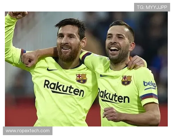 成都网球队以90分领跑世锦赛积分榜展现强大实力